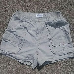 Columbia cargo shorts